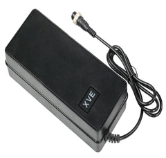 Hitri polnilec 4A za 52V sisteme